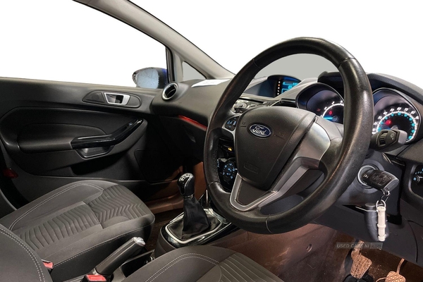 Ford Fiesta 1.25 82 Zetec 5dr- Reversing Sensors, CD-Player, Voice Control, Bluetooth, Electric Front Windows, ECO Mode, USB Port in Antrim
