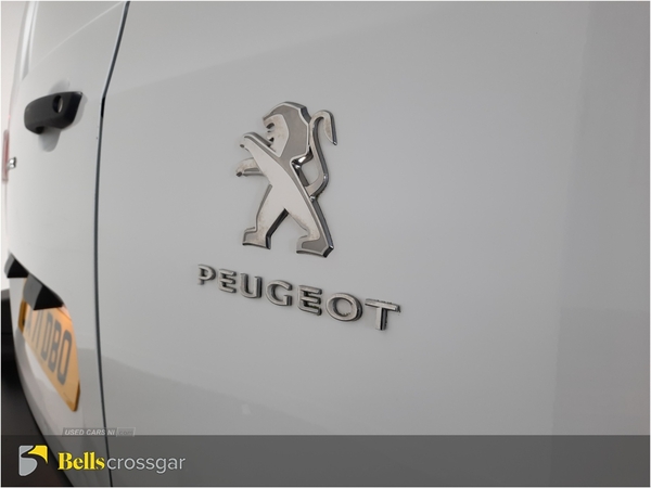 Peugeot Partner 650 1.5 BlueHDi 75 Professional Premium Van in Down