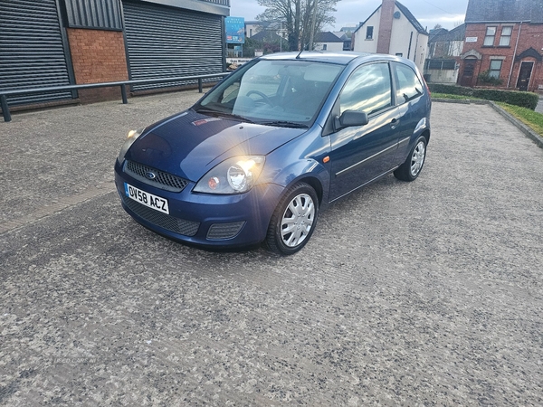 Ford Fiesta 1.25 Style 3dr [Climate] in Down