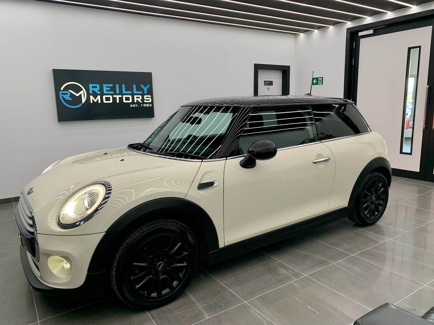 MINI Hatch DIESEL in Derry / Londonderry