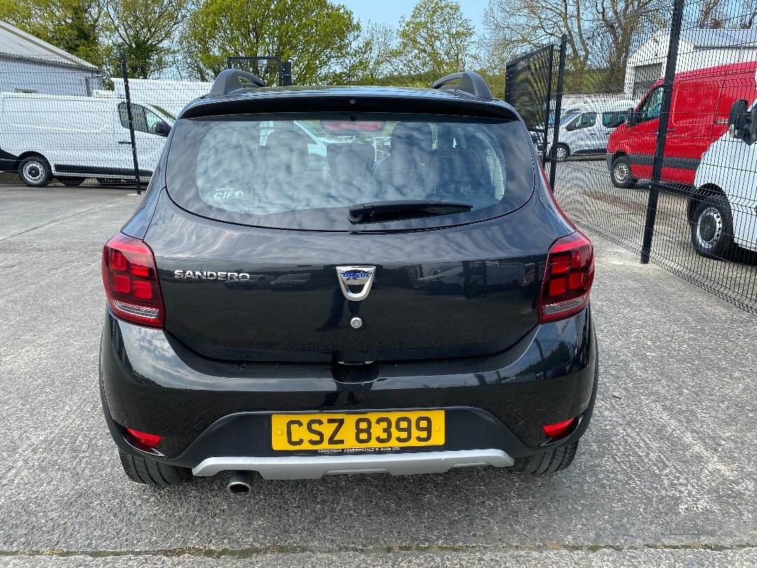 Dacia Sandero Stepway HATCHBACK in Down