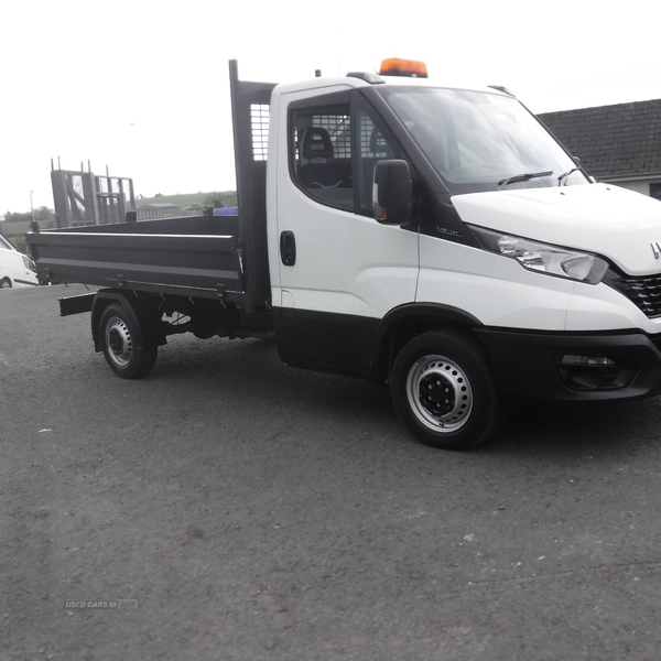 Iveco Daily 35-140 Double Dropside Tipper 3500kg gross . in Down
