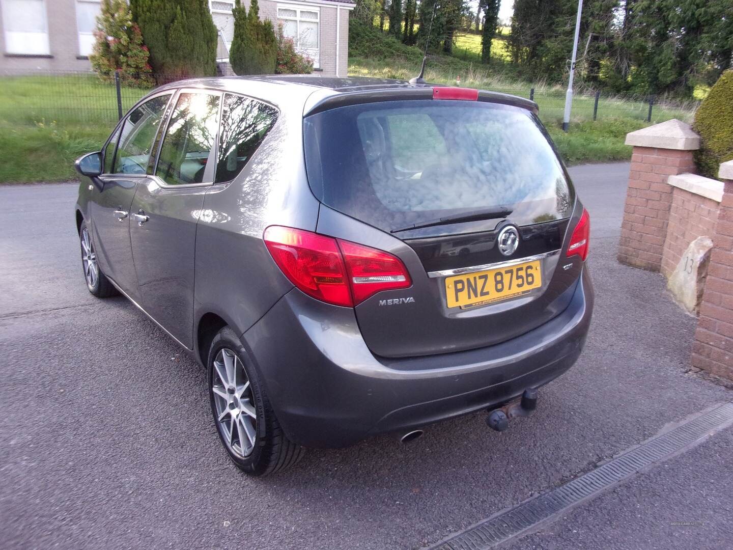 Vauxhall Meriva DIESEL ESTATE in Fermanagh