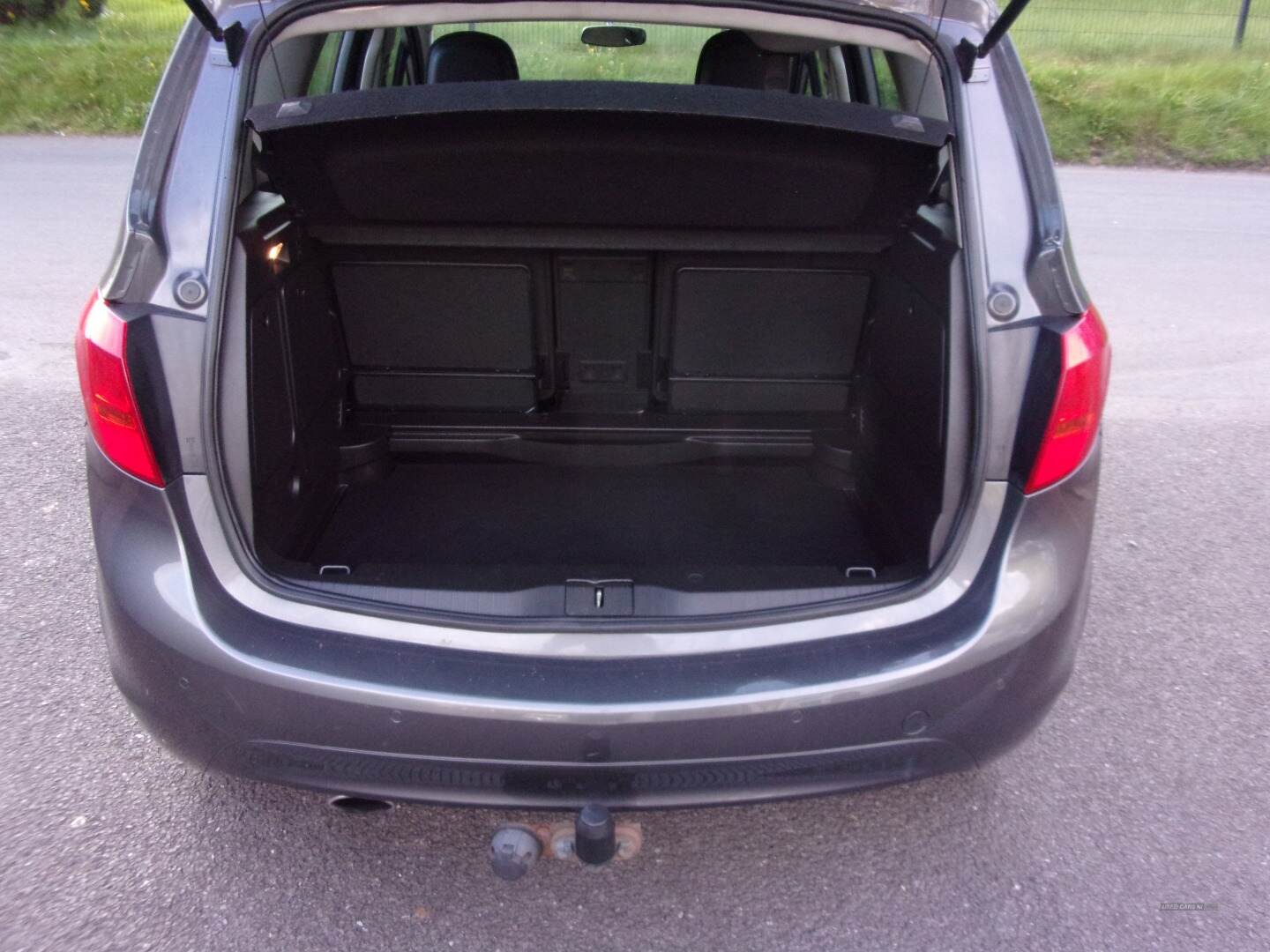 Vauxhall Meriva DIESEL ESTATE in Fermanagh