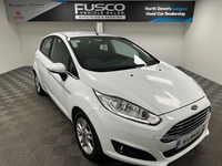 Ford Fiesta 1.2 ZETEC 5d 81 BHP Apple car play/Android auto in Down