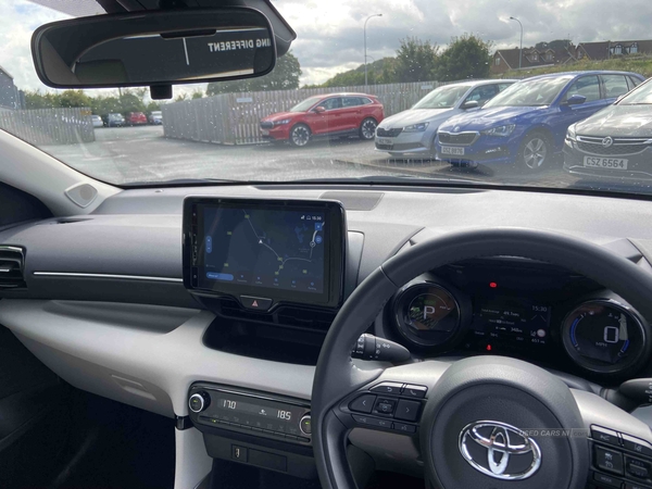 Toyota Yaris 1.5 Hybrid Excel 5dr CVT in Antrim