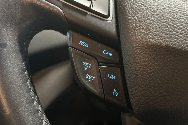Ford C-max 1.0 EcoBoost 125 Zetec 5dr- Reversing Sensors, Apple Car Play, Start Stop, Cruise Control, Speed Limiter, Voice Control, Sat Nav in Antrim