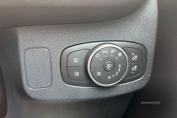 Ford Puma 1.0 EcoBoost Hybrid mHEV Titanium 5dr, Apple Car Play, Android Auto, Keyless Start, Sat Nav, Parking Sensors, Multimedia Screen, DAB Radio in Derry / Londonderry