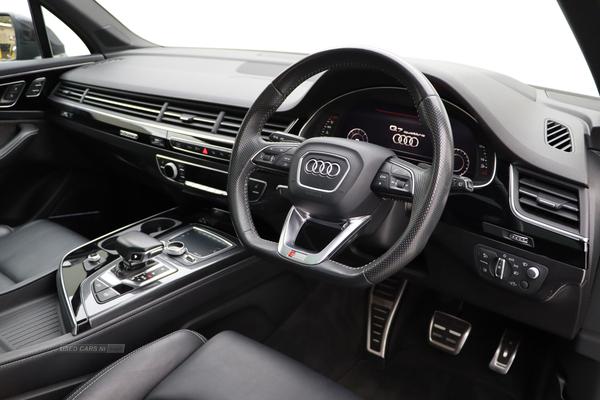 Audi Q7 TDI QUATTRO BLACK EDITION in Antrim