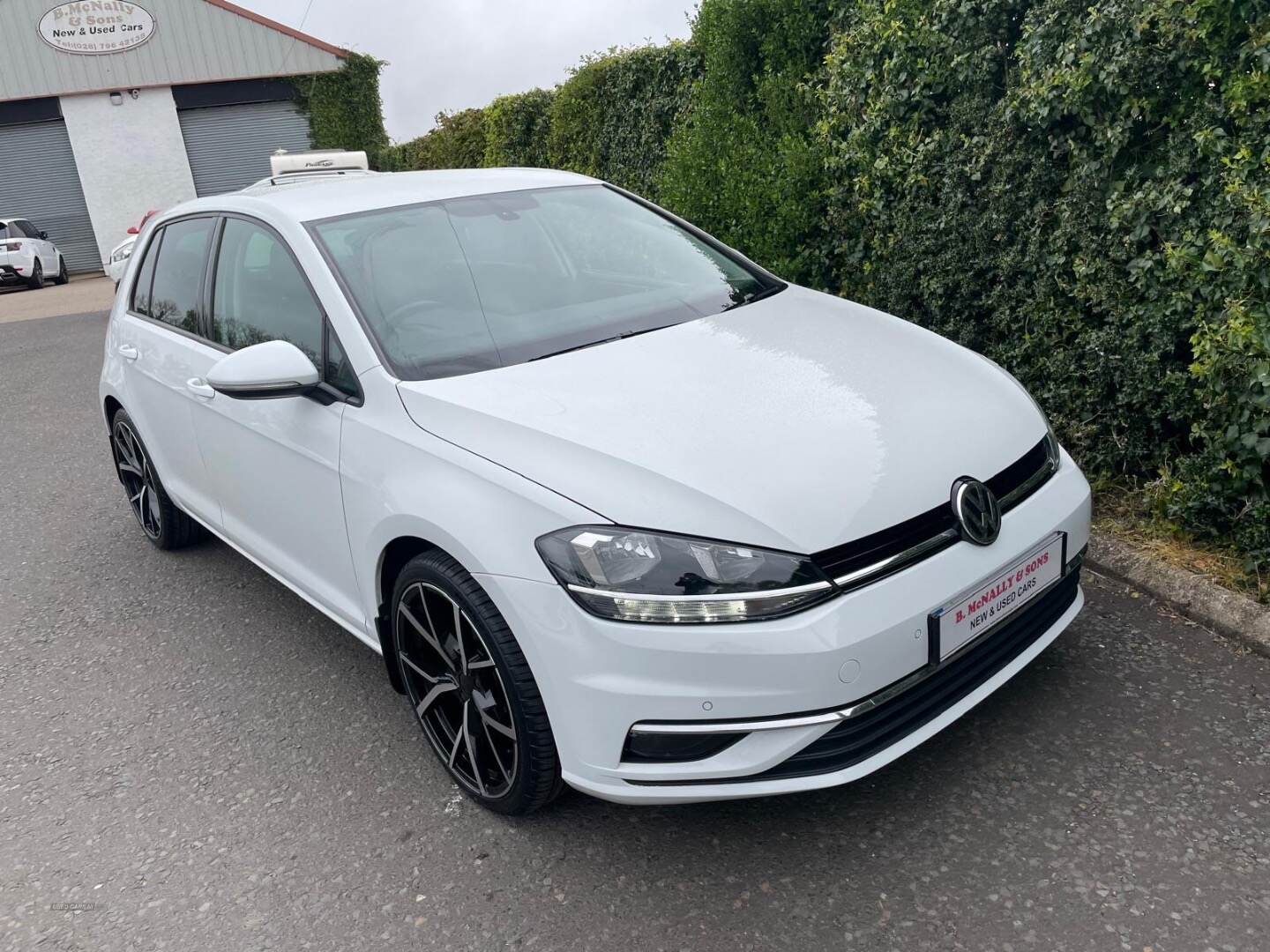 Volkswagen Golf DIESEL HATCHBACK in Derry / Londonderry