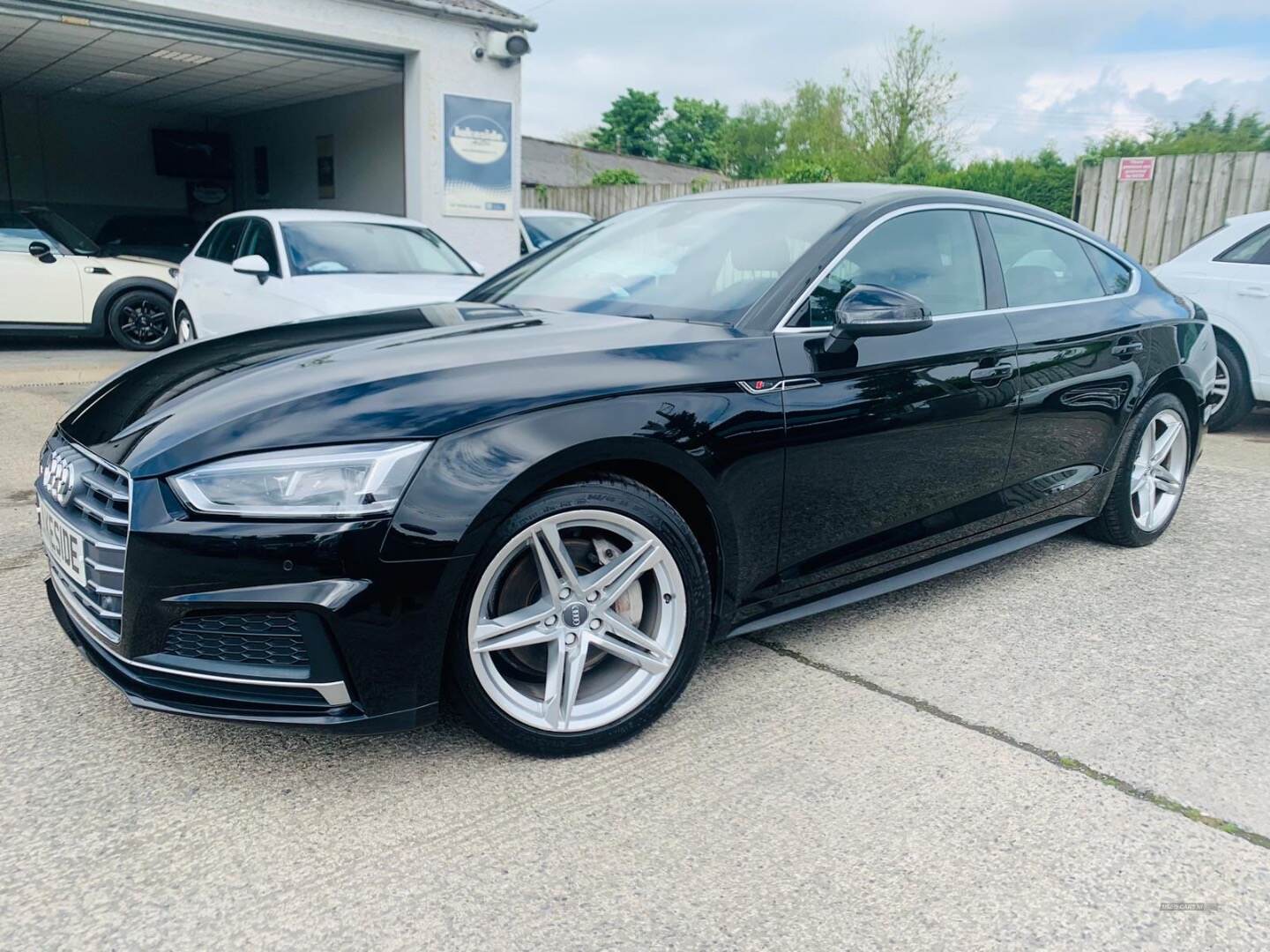 Audi A5 DIESEL SPORTBACK in Down