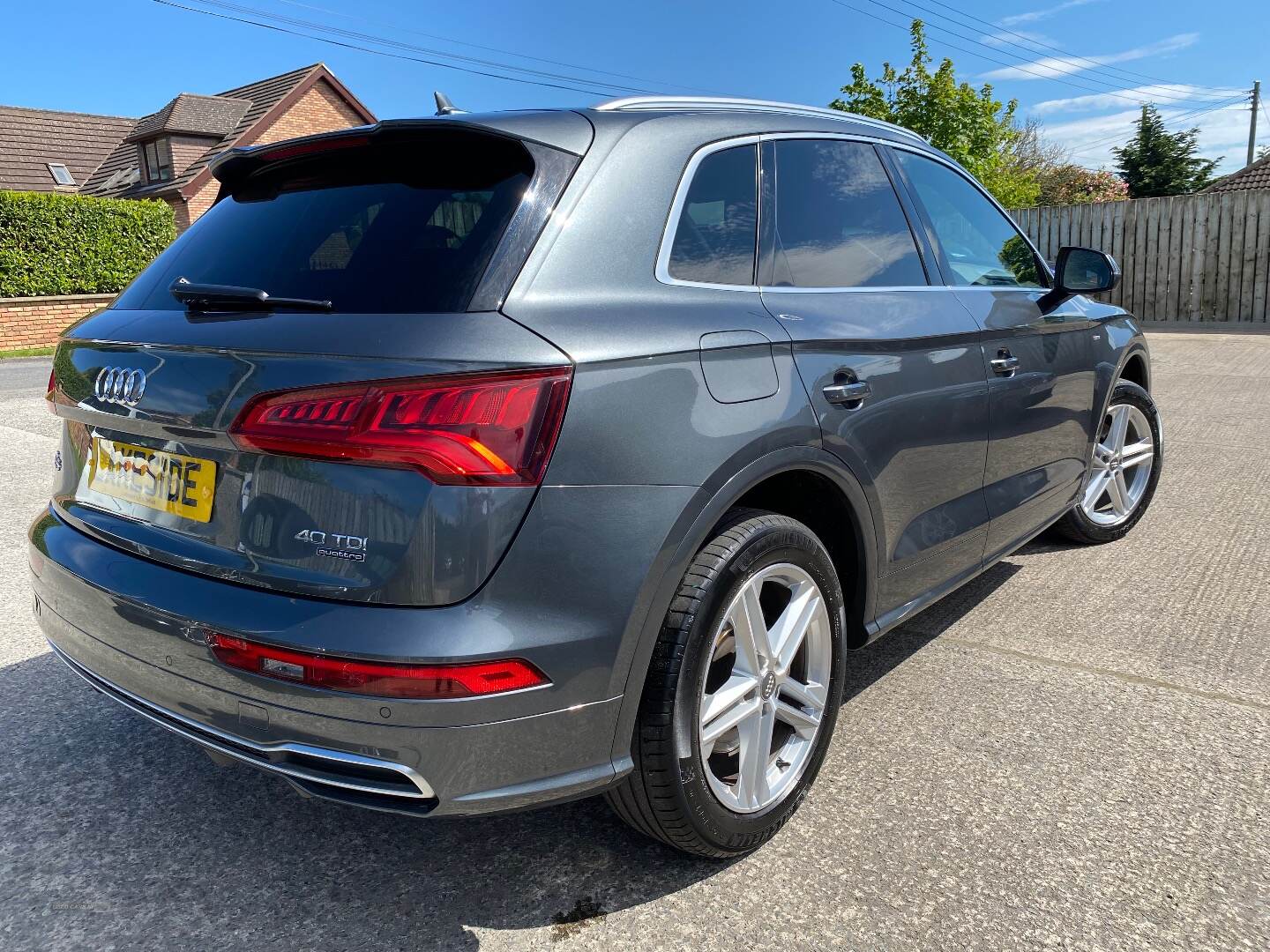 Audi Q5 DIESEL ESTATE in Down