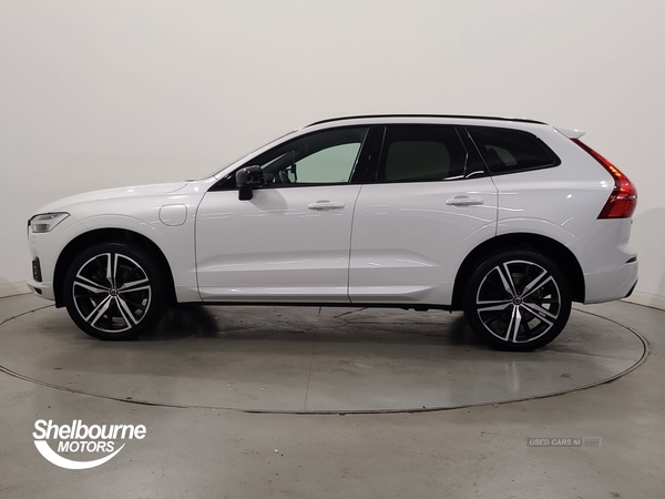 Volvo XC60 2.0h T8 Twin Engine Recharge 11.6kWh R-Design Pro SUV 5dr Petrol Plug-in Hybrid Auto AWD Euro 6 (s/s) (390 ps) in Down