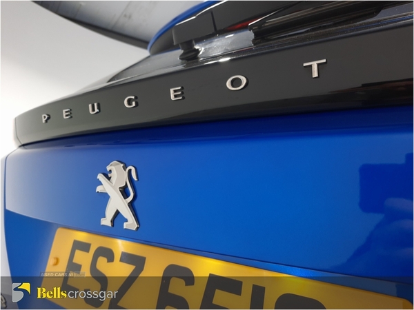 Peugeot 2008 1.2 PureTech Allure Premium 5dr in Down