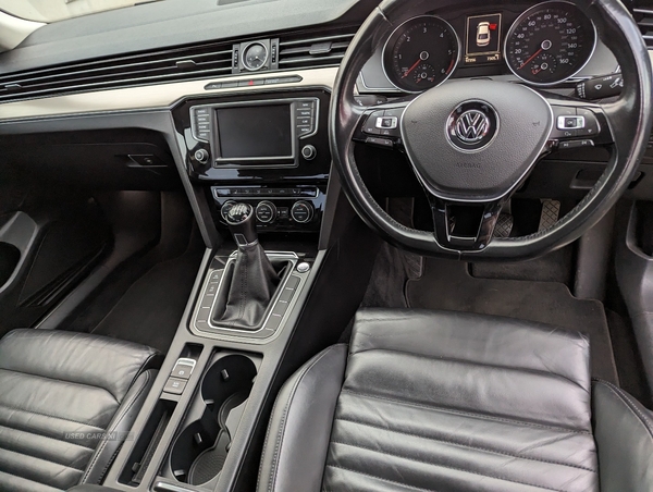 Volkswagen Passat 2.0 TDI GT 4dr in Down