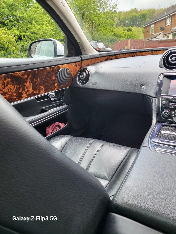 Jaguar XJ Series 3.0d V6 Luxury 4dr Auto in Antrim