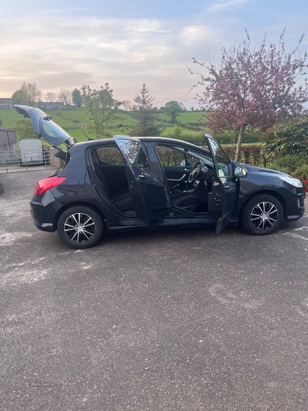 Peugeot 308 1.6 HDi 110 S 5dr in Tyrone