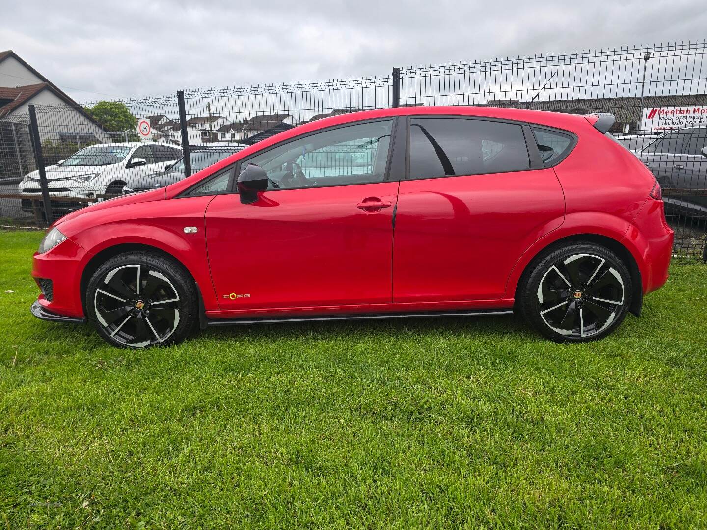 Seat Leon DIESEL HATCHBACK in Down