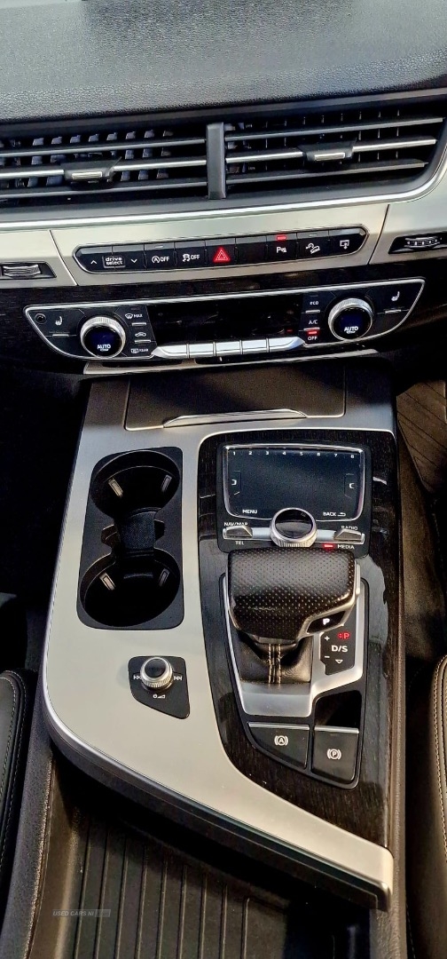 Audi Q7 in Tyrone