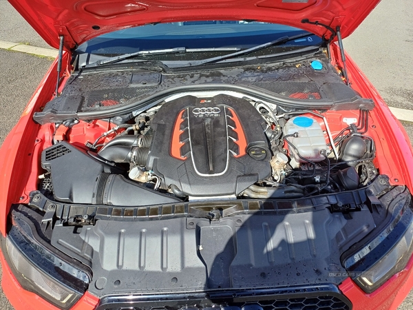Audi RS6 AVANT in Tyrone