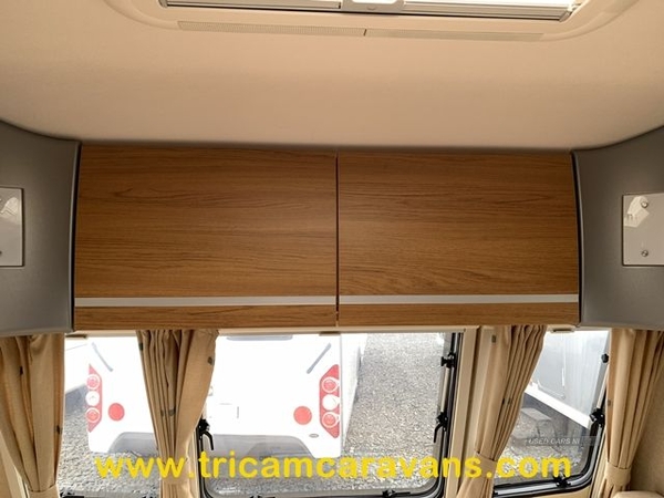 Bailey Pageant Sancerre, Fixed Bed 4 Berth in Down