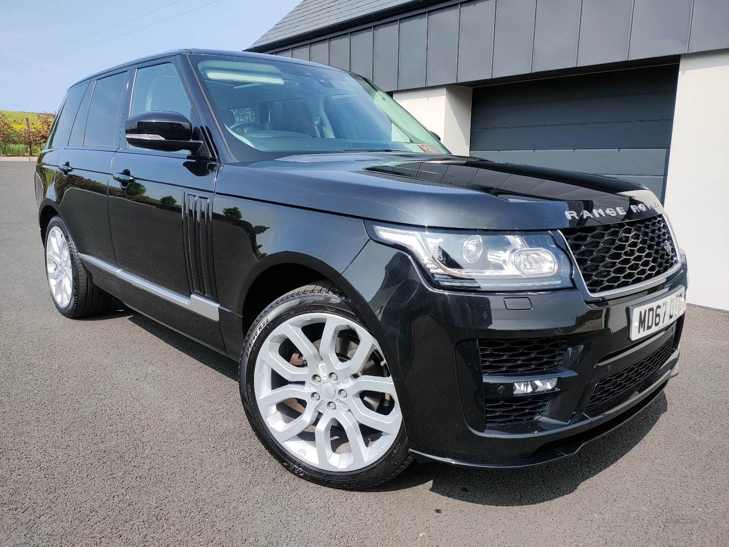 Land Rover Range Rover DIESEL ESTATE in Armagh