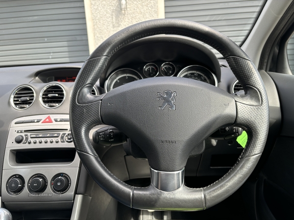 Peugeot 308 HATCHBACK SPECIAL EDITION in Down