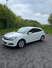 Vauxhall Astra in Down