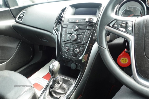 Vauxhall Astra 1.6 ELITE 5d 113 BHP LONG MOT / LOW MILEAGE in Antrim