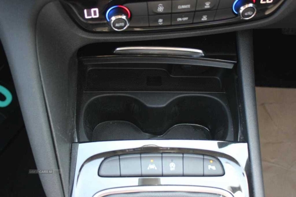 Vauxhall Insignia 2.0 Turbo D Tech Line Nav 5dr in Down
