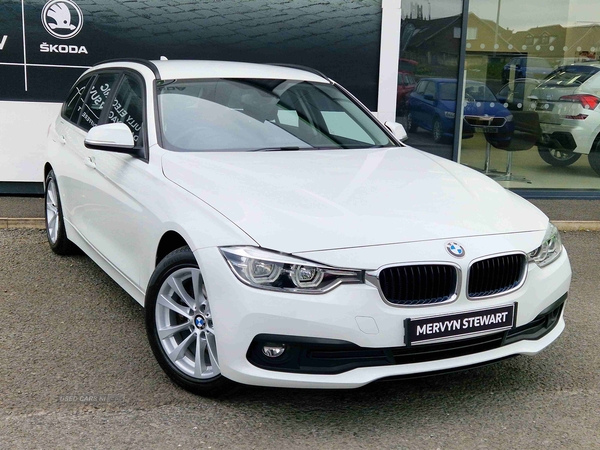 BMW 3 Series 320d SE 5dr in Down