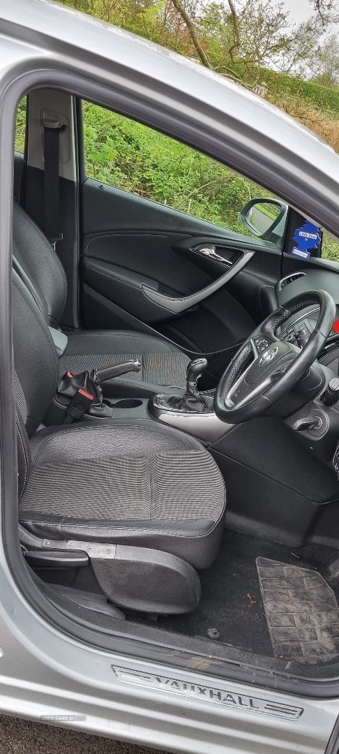 Vauxhall Astra 1.6i 16V SE 5dr in Antrim