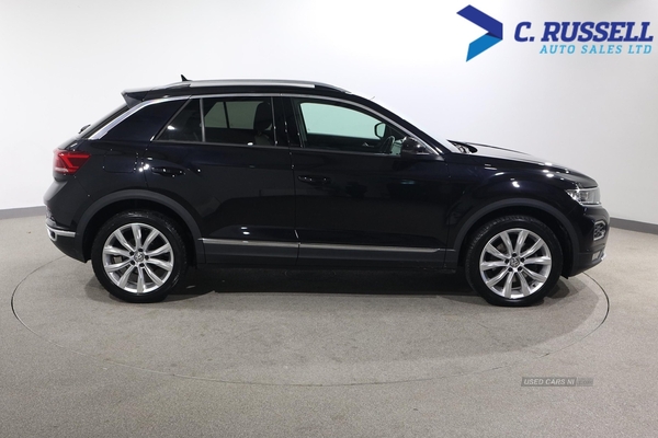 Volkswagen T-Roc DIESEL HATCHBACK in Down