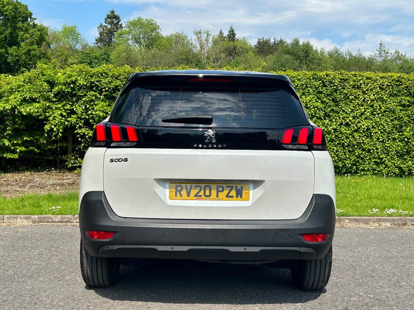 Peugeot 5008 DIESEL ESTATE in Fermanagh