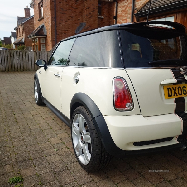 MINI Hatch 1.6 Cooper S 3dr in Derry / Londonderry