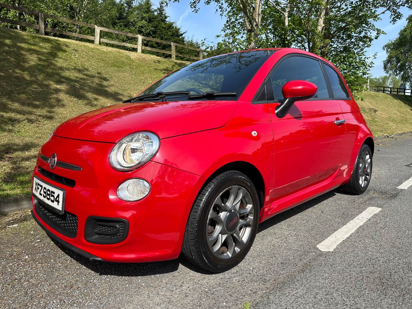 Fiat 500 HATCHBACK in Down