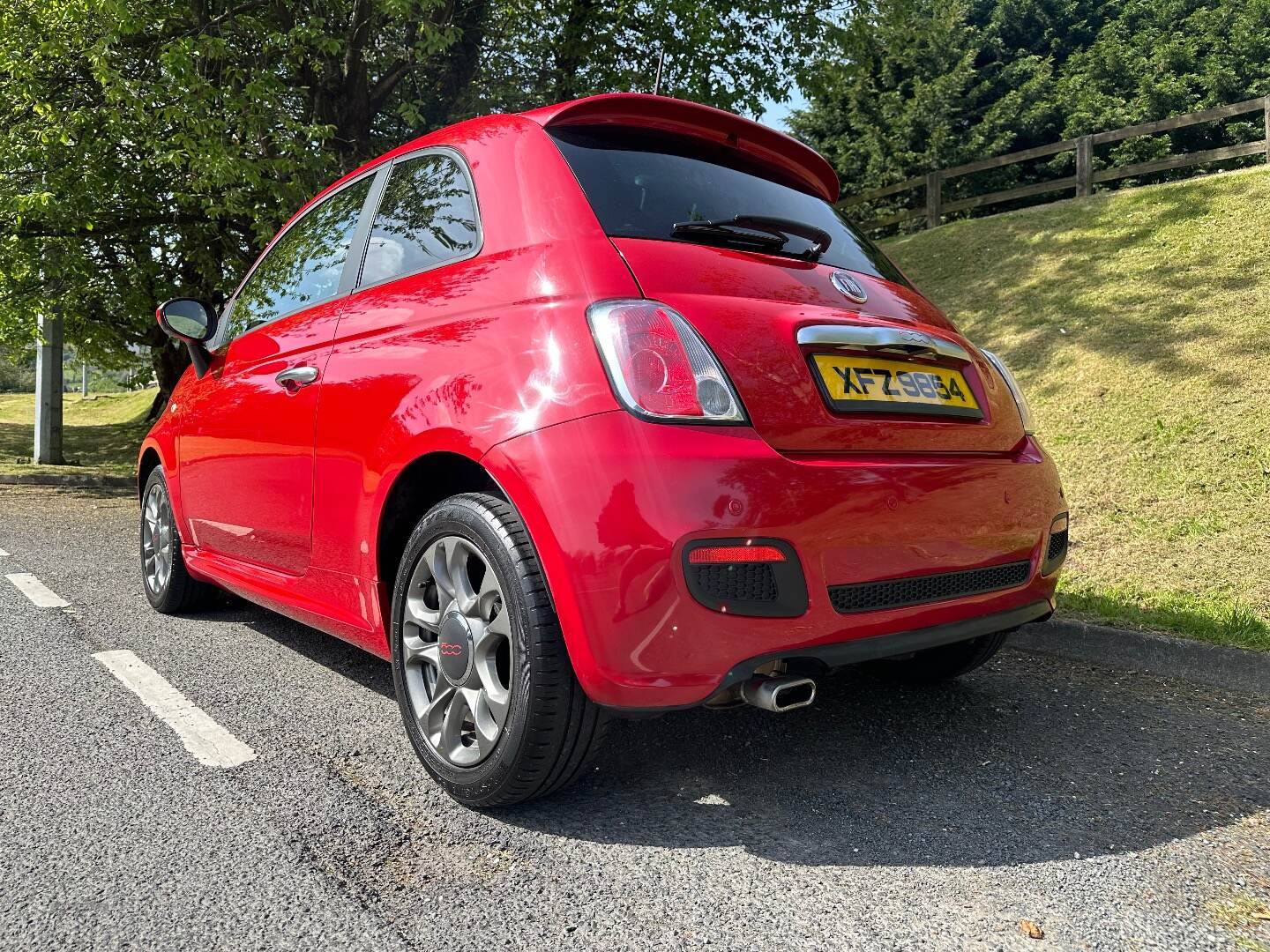 Fiat 500 HATCHBACK in Down