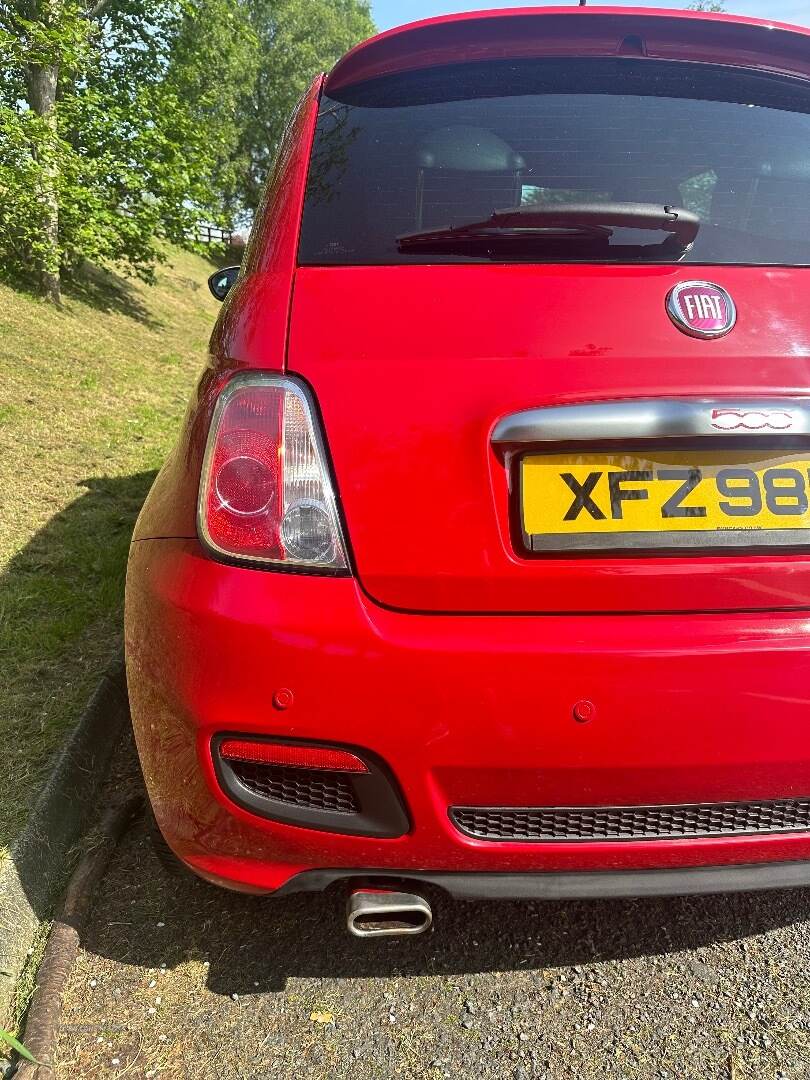 Fiat 500 HATCHBACK in Down