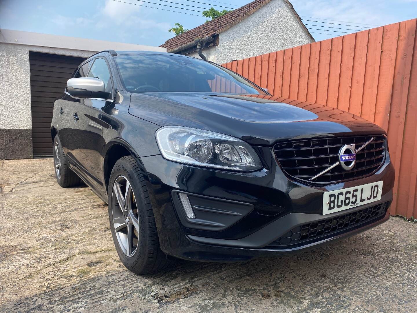 Volvo XC60 DIESEL ESTATE in Antrim