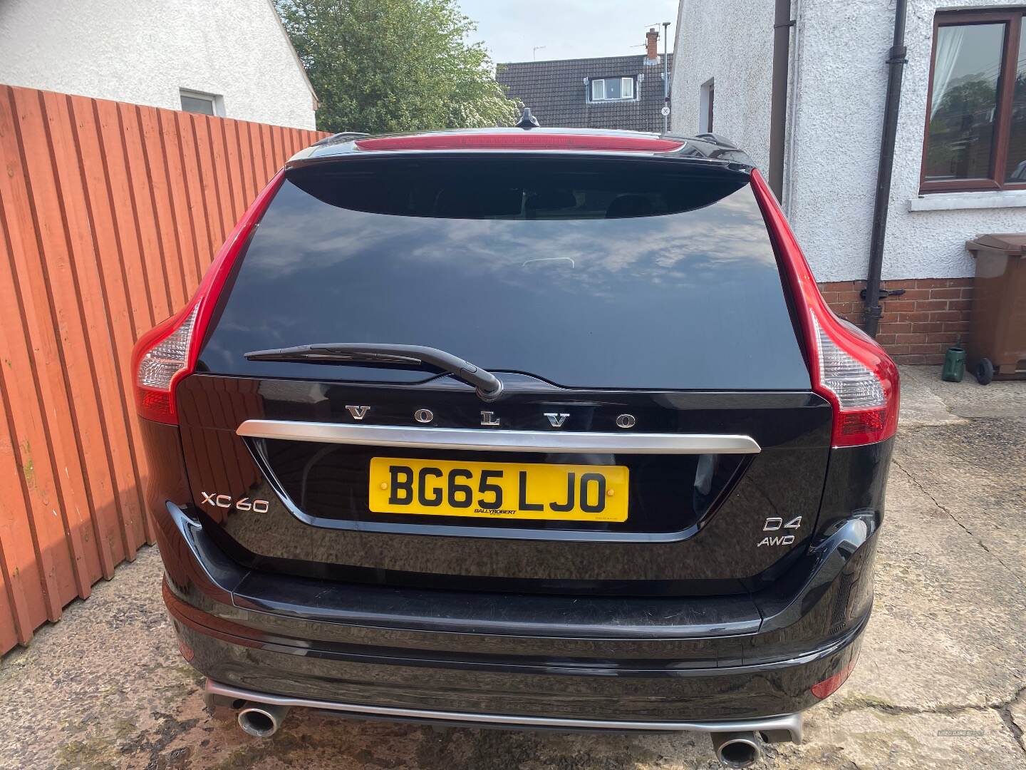 Volvo XC60 DIESEL ESTATE in Antrim