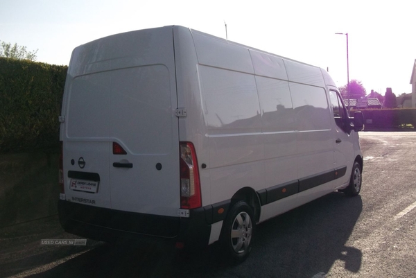 Nissan Interstar Tekna 35 L3H2 in Tyrone