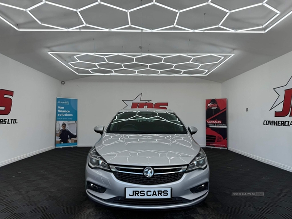 Vauxhall Astra 1.6 CDTi ecoTEC BlueInjection Tech Line Nav Euro 6 (s/s) 5dr in Tyrone