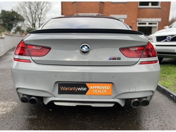 BMW M6 Gran Coupe V8 in Down