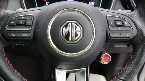 MG Motor Uk HS 1.5 T-GDI Exclusive 5dr DCT in Antrim