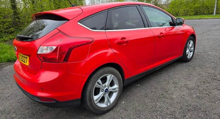 Ford Focus HATCHBACK in Down