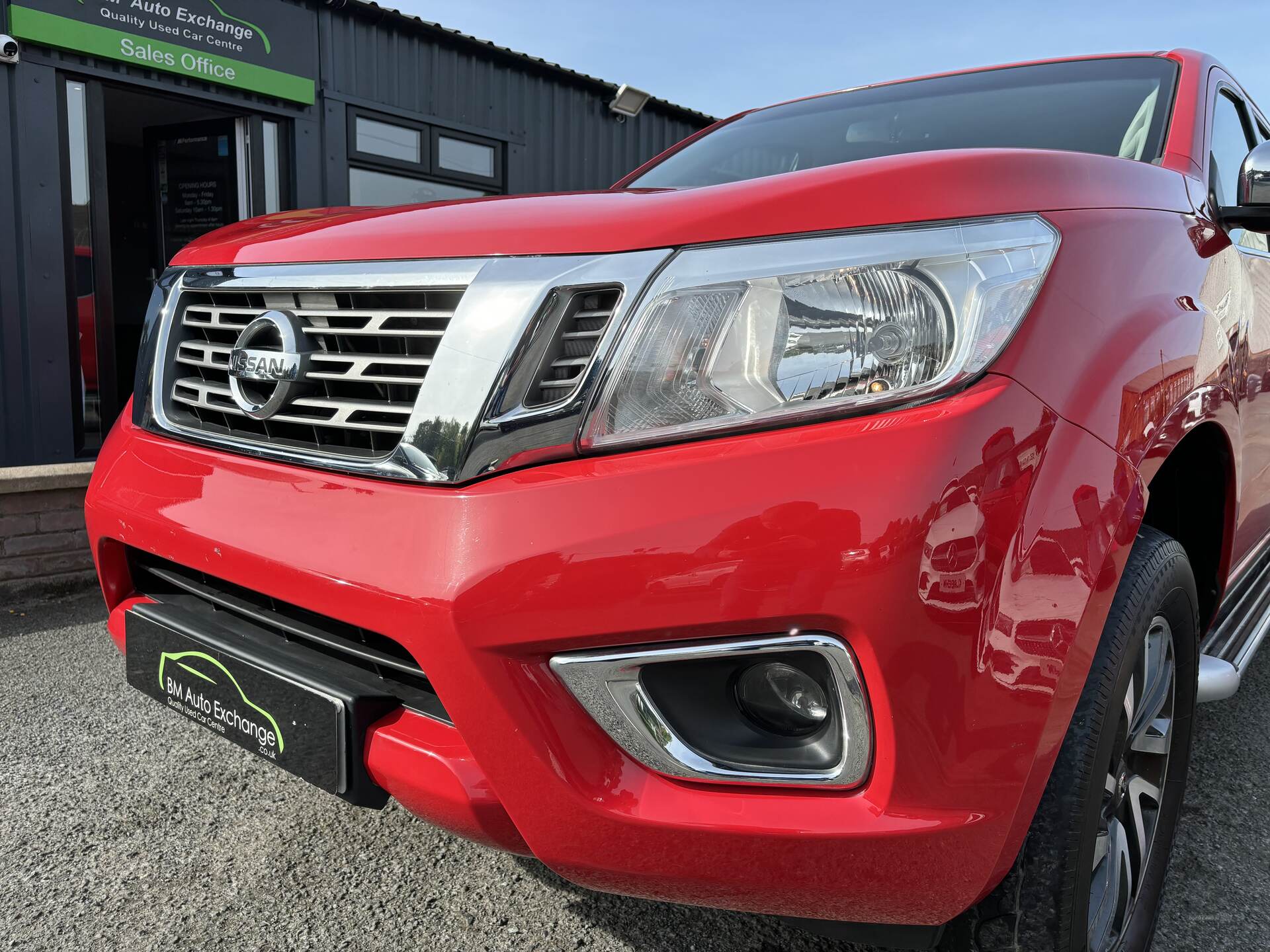 Nissan Navara DIESEL in Down