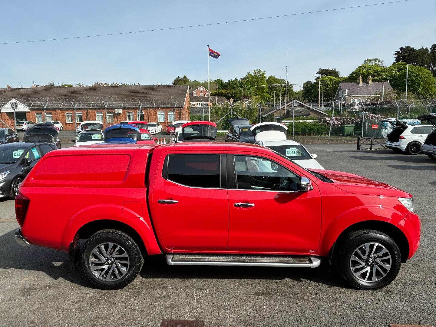 Nissan Navara DIESEL in Down