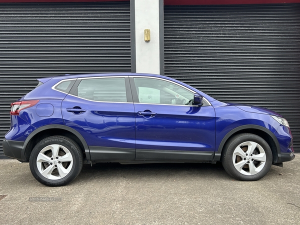 Nissan Qashqai DIESEL HATCHBACK in Fermanagh