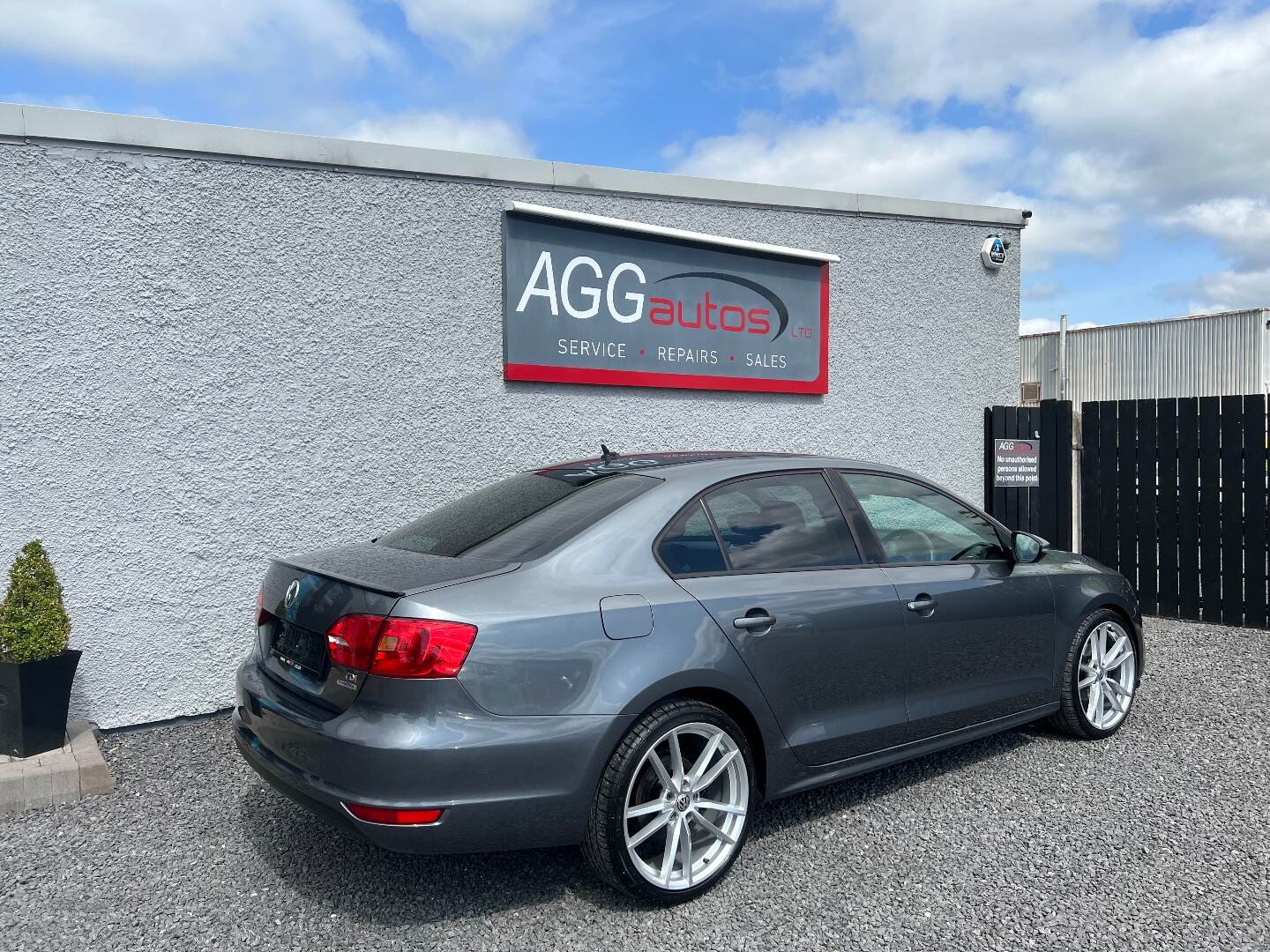 Volkswagen Jetta DIESEL SALOON in Tyrone