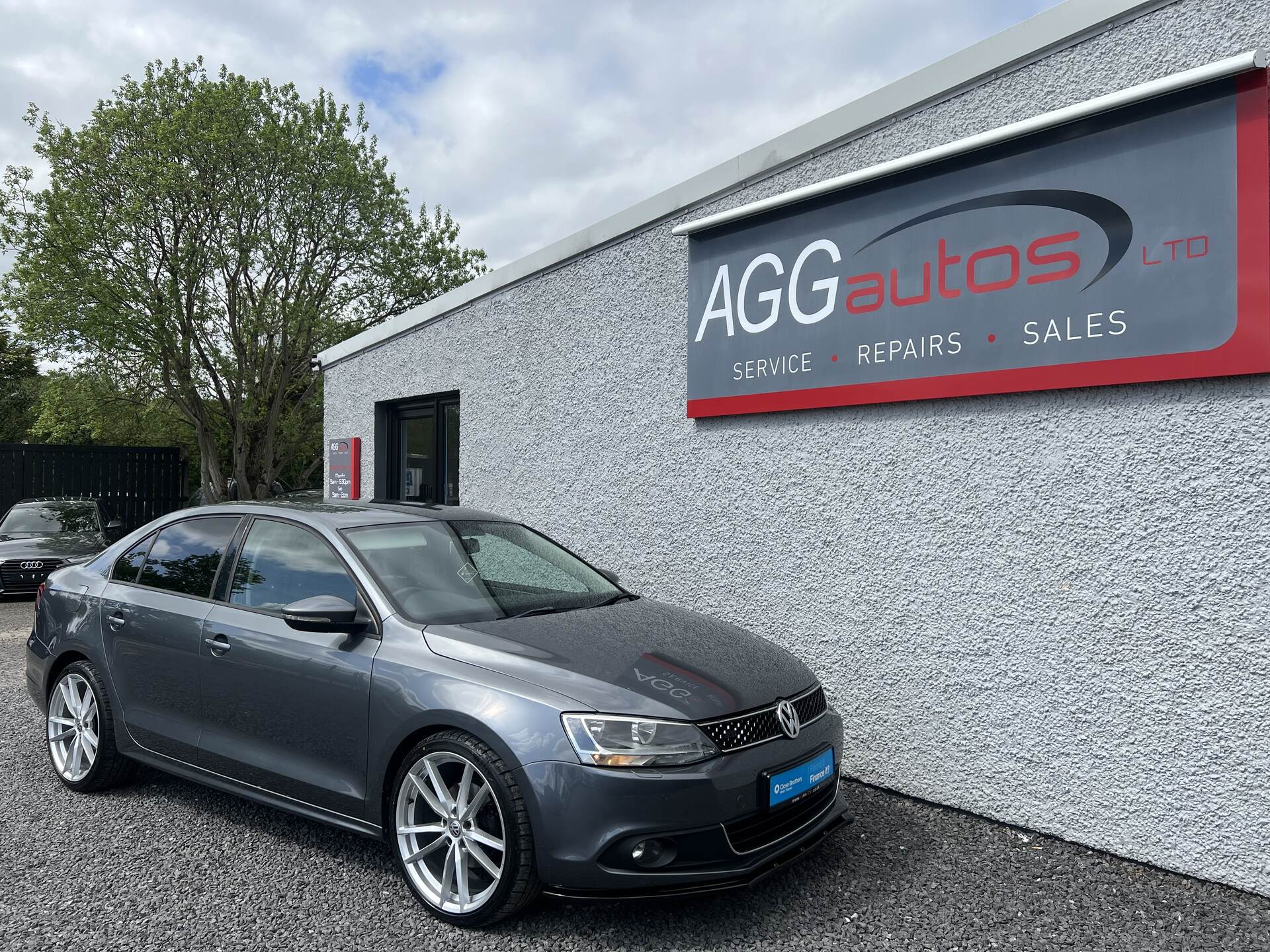 Volkswagen Jetta DIESEL SALOON in Tyrone